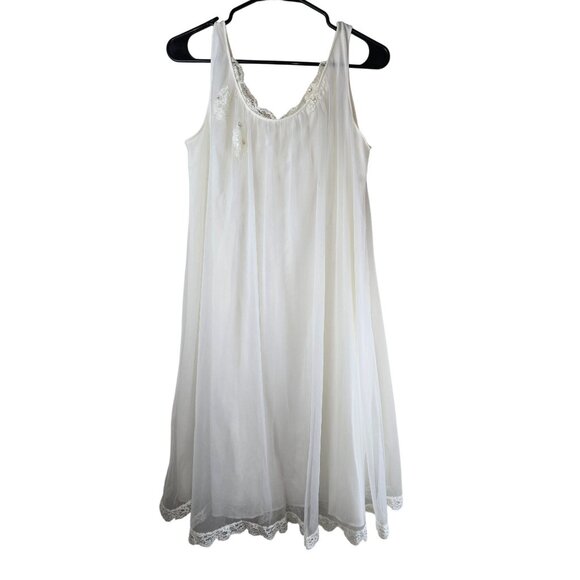 Vintage Shadowline White Nightgown M Lace Trim Sleeveless Nylon Full Slip - Picture 1 of 6